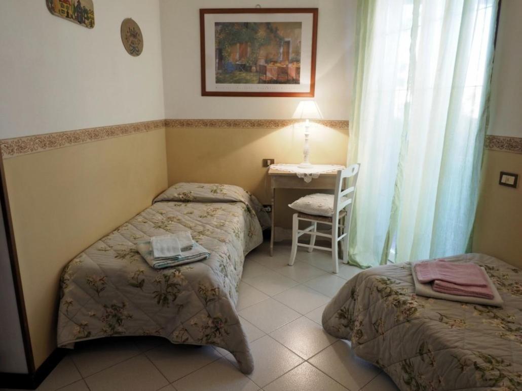Casa Margherita Affittacamere B&B Follonica Eksteriør billede